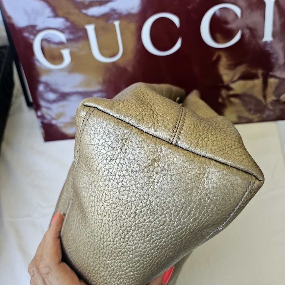 EUC Gucci Soho Metallic Gold Shoulder Bag - Picture 5 of 16
